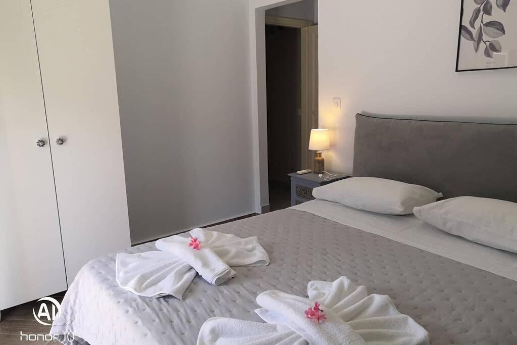 Vila Lefko'S House- Contemporary, Fully Renovated House Kassiopi Exteriér fotografie