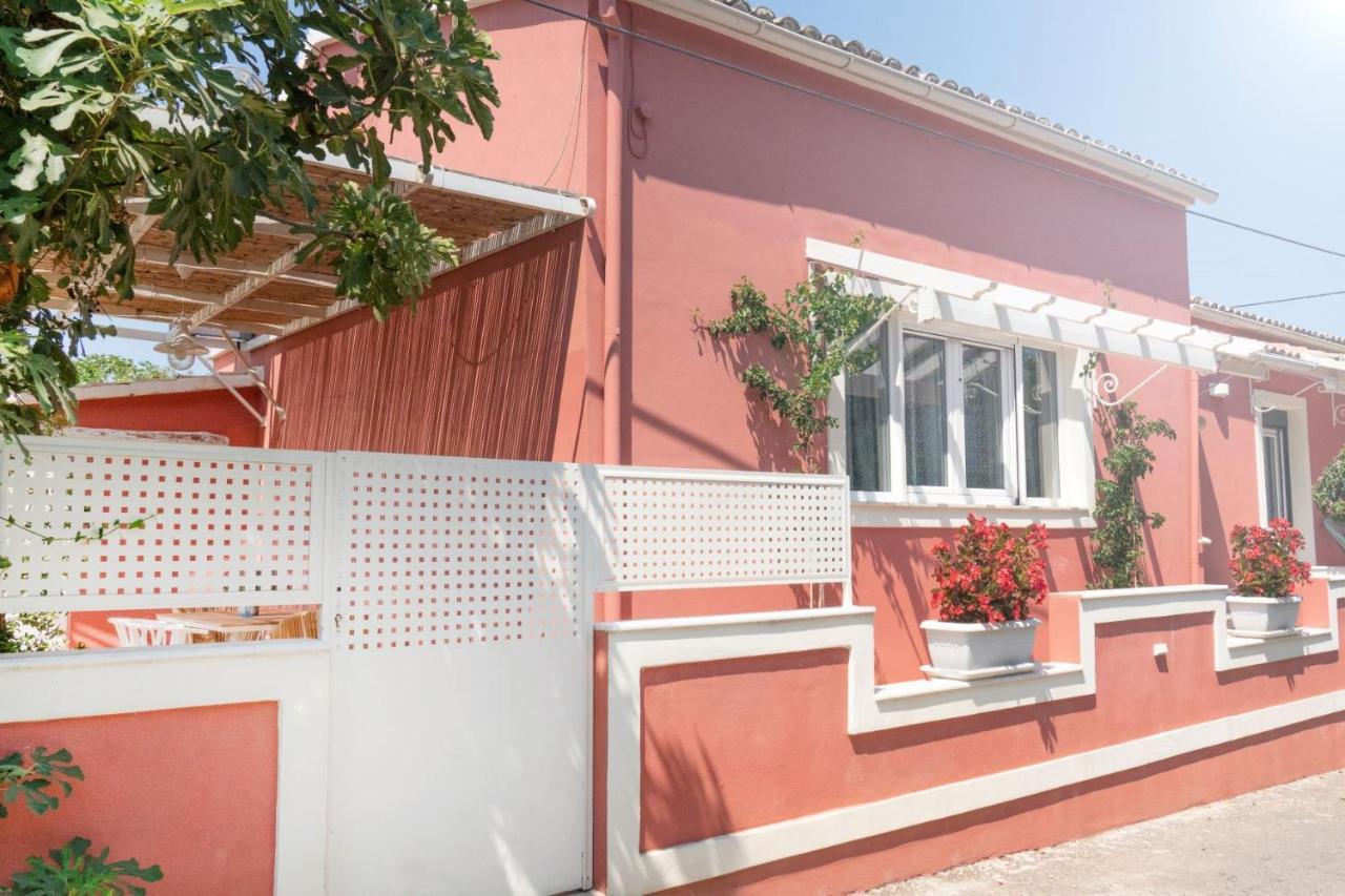 Vila Lefko'S House- Contemporary, Fully Renovated House Kassiopi Exteriér fotografie
