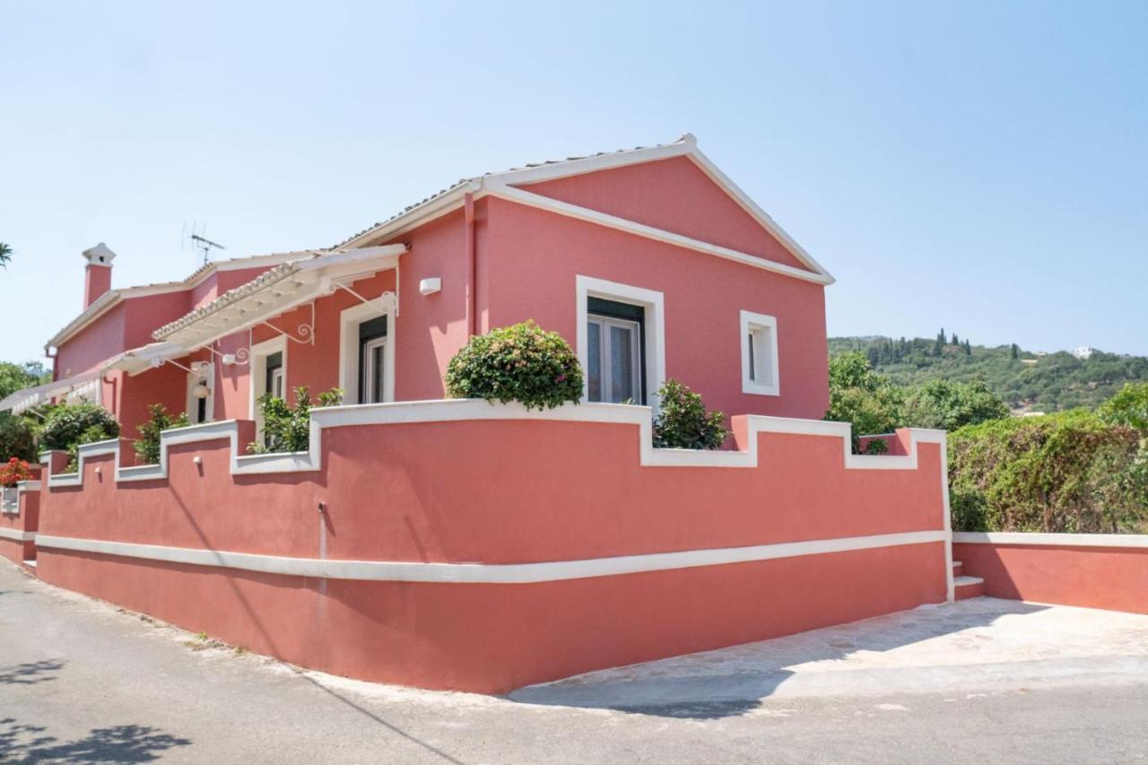 Vila Lefko'S House- Contemporary, Fully Renovated House Kassiopi Exteriér fotografie